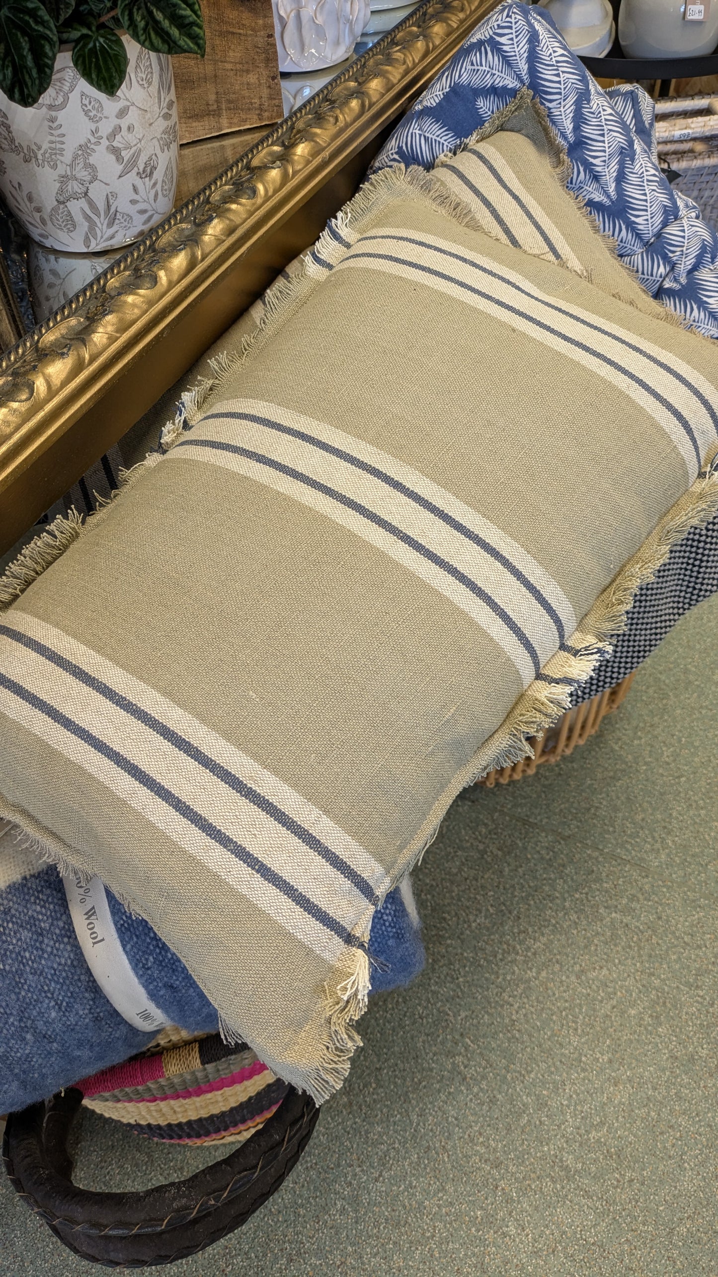 Saddlewood cushion