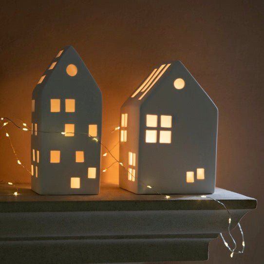 AIRDRIE TEALIGHT HOUSE- MEDIUM WHITE