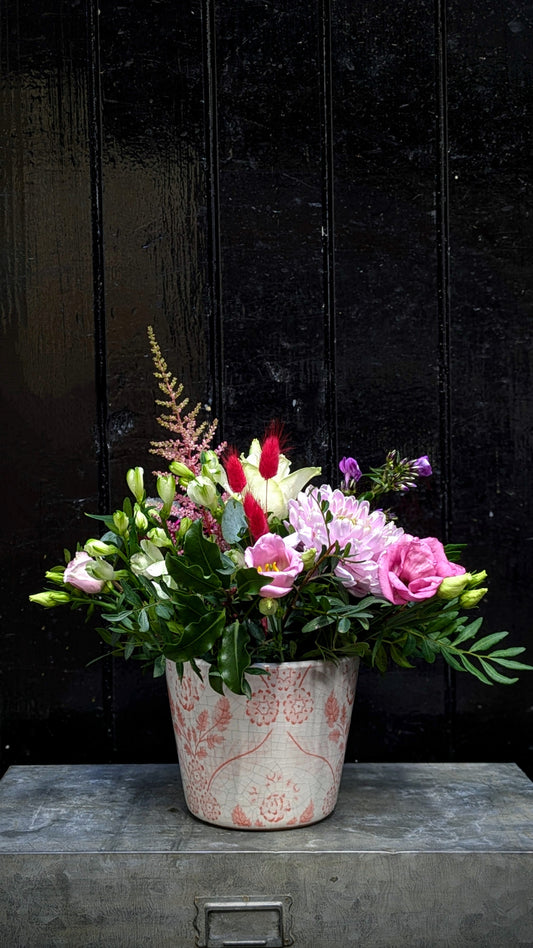 Mother's Day Dutch Pot Arrangement